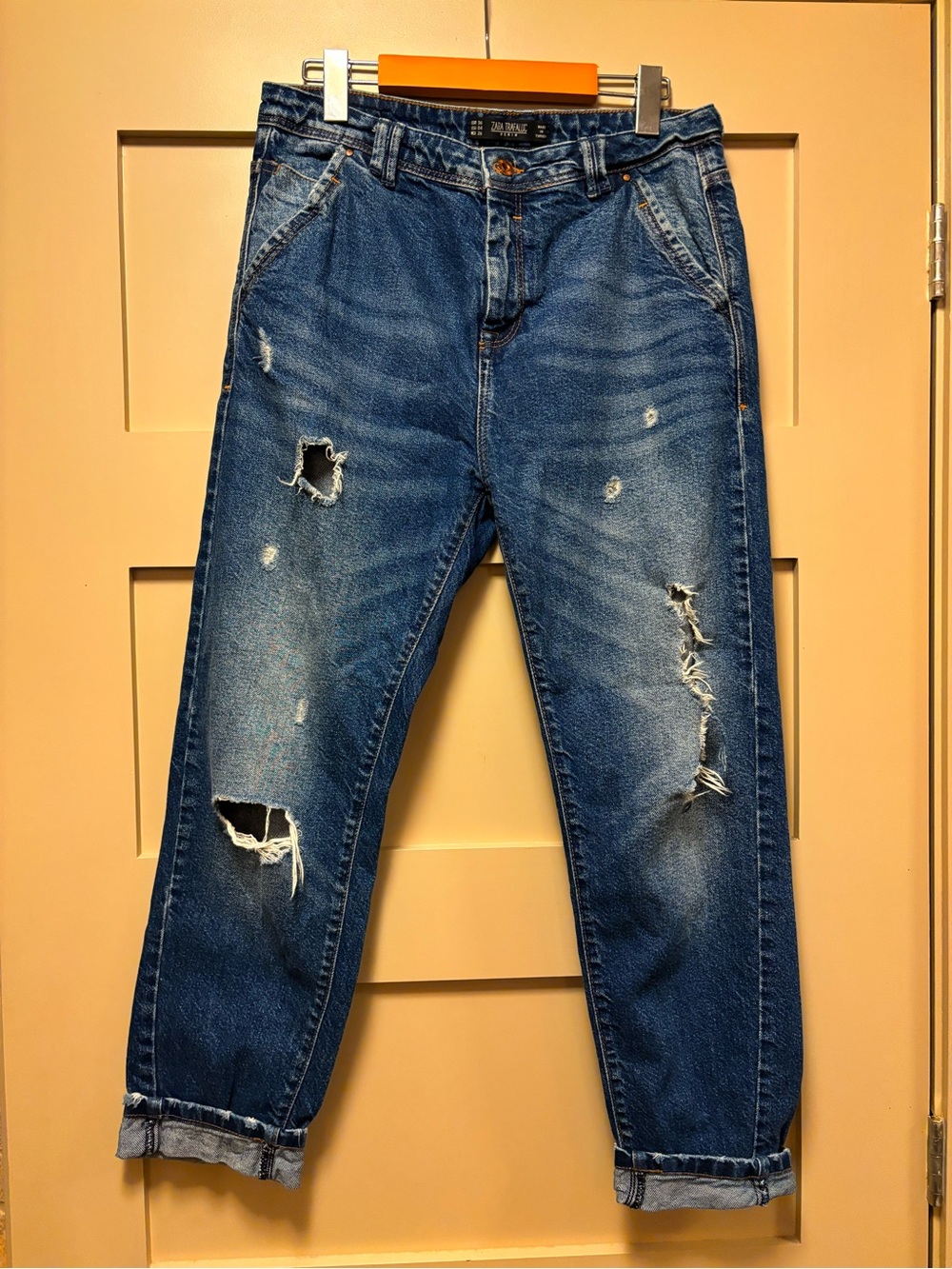 ZARA Baggy Boyfriend Distressed Low Slung Drop Crotch Dark Wash Cuff Ankle Crop